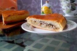 название картинки Пирог с капустой и консервированной рыбой