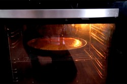 название картинки Пирог с капустой и консервированной рыбой