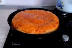 название картинки Пирог с капустой и консервированной рыбой