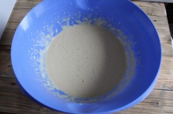 Пирог с капустой на кефире в духовке