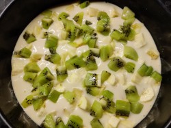 Пирог с киви и бананом