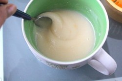 Пирог с клюквой и сахарной глазурью - шаг 5 Пирог с клюквой и сахарной глазурью - шаг 5