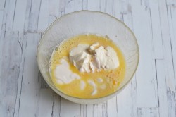 название картинки Пирог с сайрой и картошкой в духовке