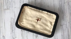 Пирог с куриным фаршем в духовке