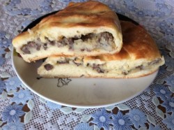 название картинки Пирог с ливером и картошкой