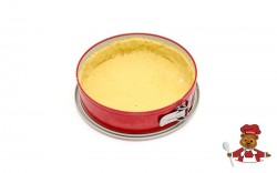 Пирог с лососем и брокколи