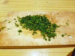 Пирог с плавленным сыром и луком