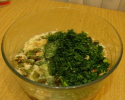 название картинки Пирог с рисом, фасолью и рыбой