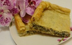 название картинки Пирог с рисом, фасолью и рыбой