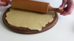 название картинки Яичный пирог с яичной заливкой