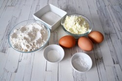 название картинки Пирог с яблоками и брусникой