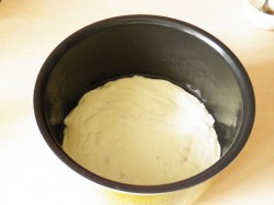 название картинки Пирог с ягодами в мультиварке