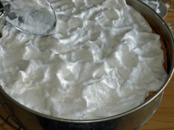 Пирог Слезы ангела с творожной начинкой