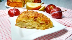 название картинки Пирог со сливами и грушами