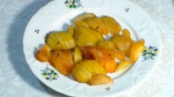 название картинки Пирог со сливами и грушами