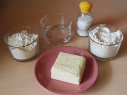 название картинки Пирог в мультиварке с грибами