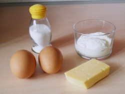 название картинки Пирог в мультиварке с грибами