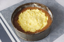 Пирог Вулкан с заварным кремом