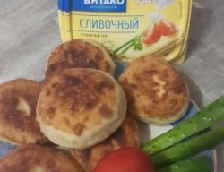 Пирожки без дрожжей, яиц и молока Бомбочки жареные - шаг 13