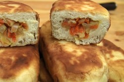Пирожки с капустой и морковкой жареные бездрожжевые - шаг 14
