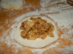 Пирожки как пух на дрожжах