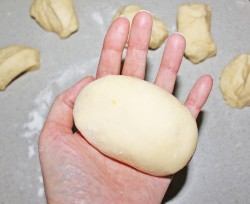 Пирожки на сухом молоке дрожжевые в духовке