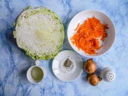 название картинки Пирожки на воде в духовке с капустой