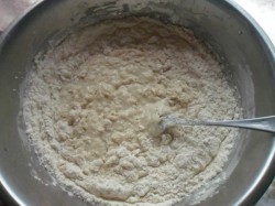 Пирожки рисовые дрожжевые печеные с яйцом - шаг 3