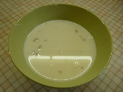 Пирожки с фаршем в духовке Румяные Хрюшки - шаг 2