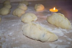 Пирожки с фруктами в духовке