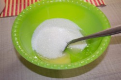 Пирожки с фруктами в духовке