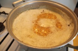 Пирожки с горохом жареные на сковороде