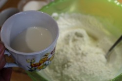 Пирожки с горохом жареные на сковороде