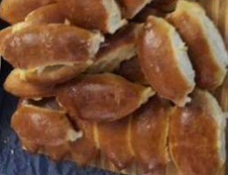 Пирожки на сыворотке с капустой и яйцом