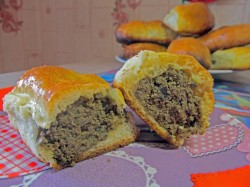 Пирожки с печенью в духовке