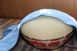 название картинки Дрожжевые пирожки с ягодами в духовке