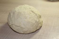 название картинки Пирожки на кефире с зеленым луком и яйцом