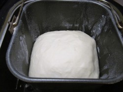 Дрожжевые пирожки в хлебопечке с картошкой несладкие - шаг 10