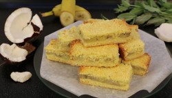 Пирожное Банан с кокосовой стружкой и ванилью