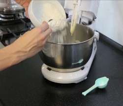 Пирожное Банан с кокосовой стружкой и ванилью