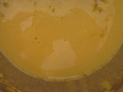 Пирожное Буше глазированные с малиново-ореховым кремом