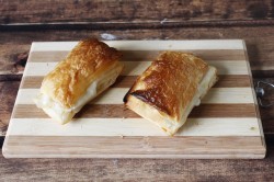 Пирожное из слоеного теста с заварным кремом - шаг 12