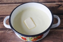 Пирожное из слоеного теста с заварным кремом - шаг 5