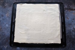 Пирожное с заварным кремом Полоска - шаг 1