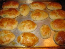 Быстрые пирожки на кефире в духовке Нежнее пуха