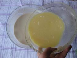 Пирожки дрожжевые на молоке с кремовой капусткой - шаг 9