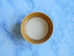 Домашняя пицца в духовке с колбасой