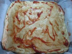 Домашняя толстая пицца с грибами