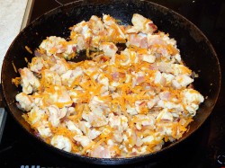 Плов из гречки с курицей - шаг 6 Плов из гречки с курицей - шаг 6