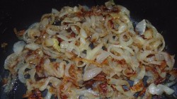 Плов с грибами и курицей в мультиварке